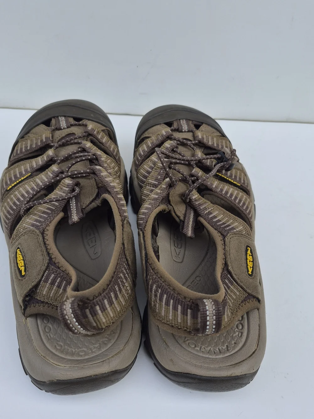 KEEN Men’s Brown Waterproof Outdoor Sandals